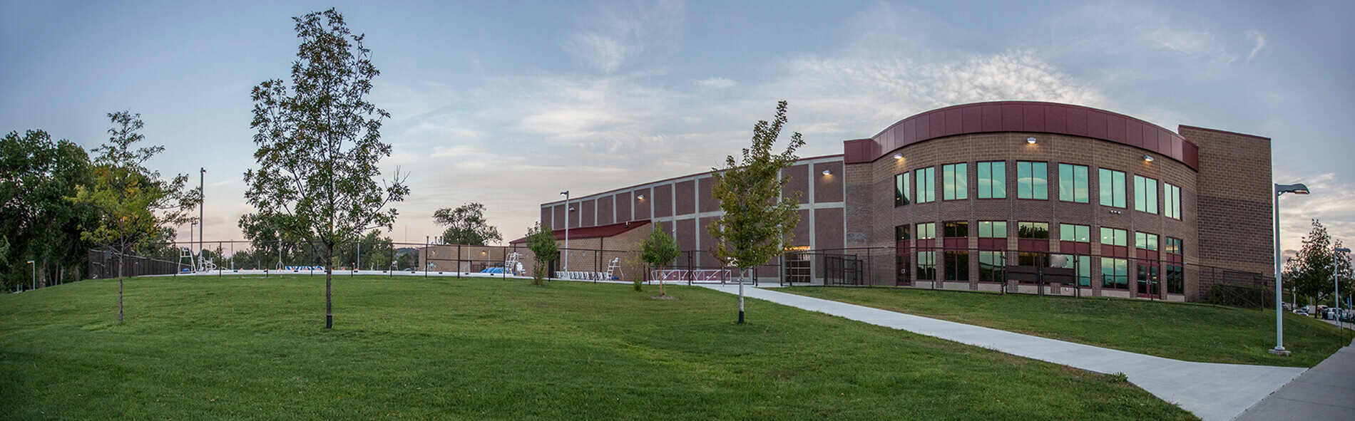 Roosevelt Park Pool Complex/Ice Arena